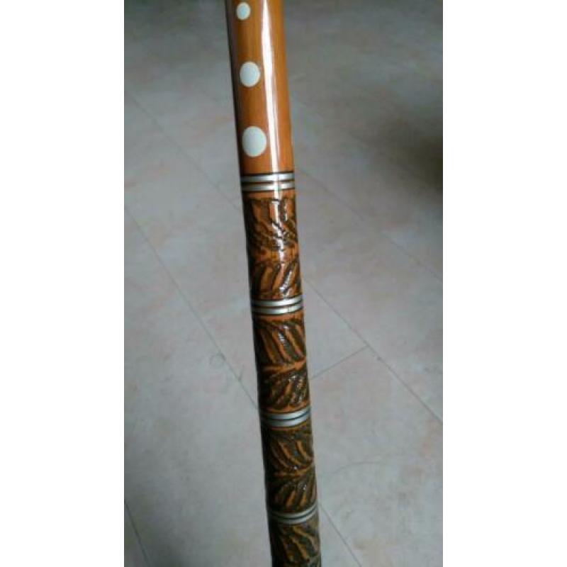 Mooie tweedelige keu met etui. Lengte 140cm. Gew. 555gr