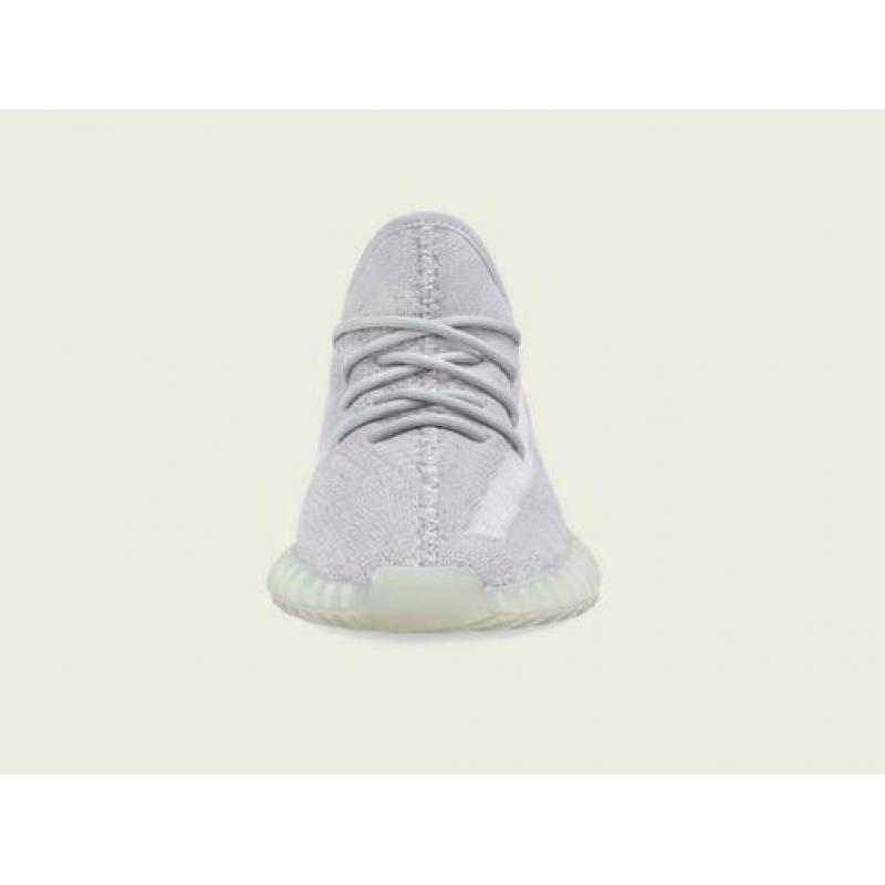 Adidas YEEZY BOOST 350 V2 Tail Light (43 1/3)