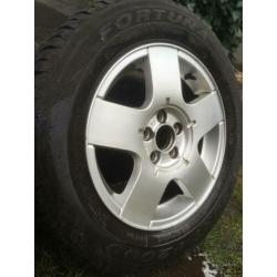 15” velgen + banden vw golf 4 / bora 5x100 195/65/15