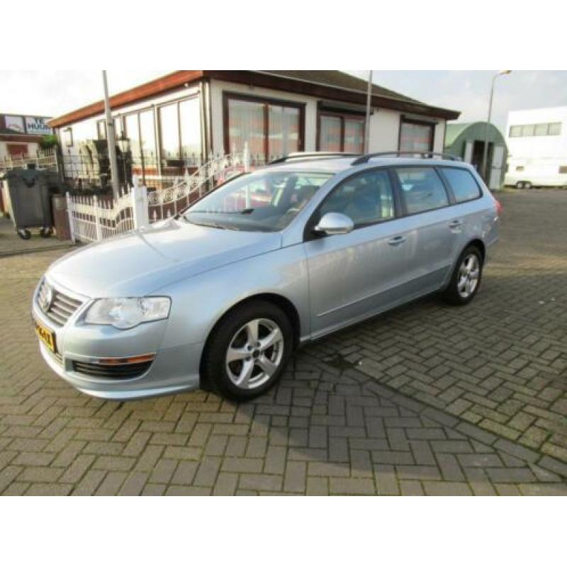 Volkswagen Passat Variant 1.6 FSI Trendline