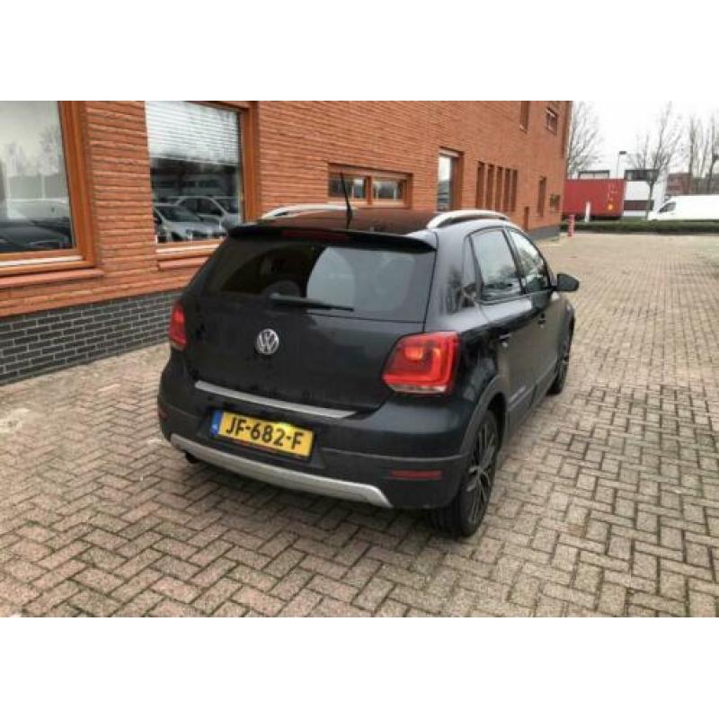 Volkswagen Polo 1.6 TDI DSG 2010 Zwart