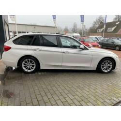 BMW 3-serie Touring 320d EDE Luxury |HEAD-UP|KEYLESS GO|NAV|