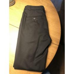Nette heren pantalon broek. Maat: 48