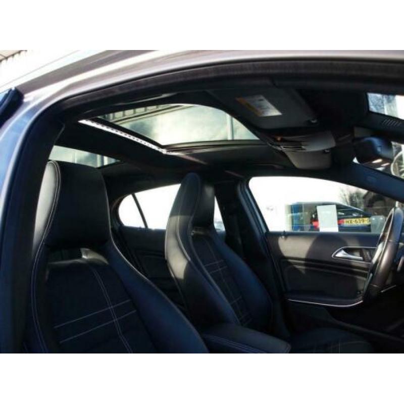 Mercedes-Benz GLA-Klasse SCHUIF/PANORAMADAK/XENON (bj 2016)