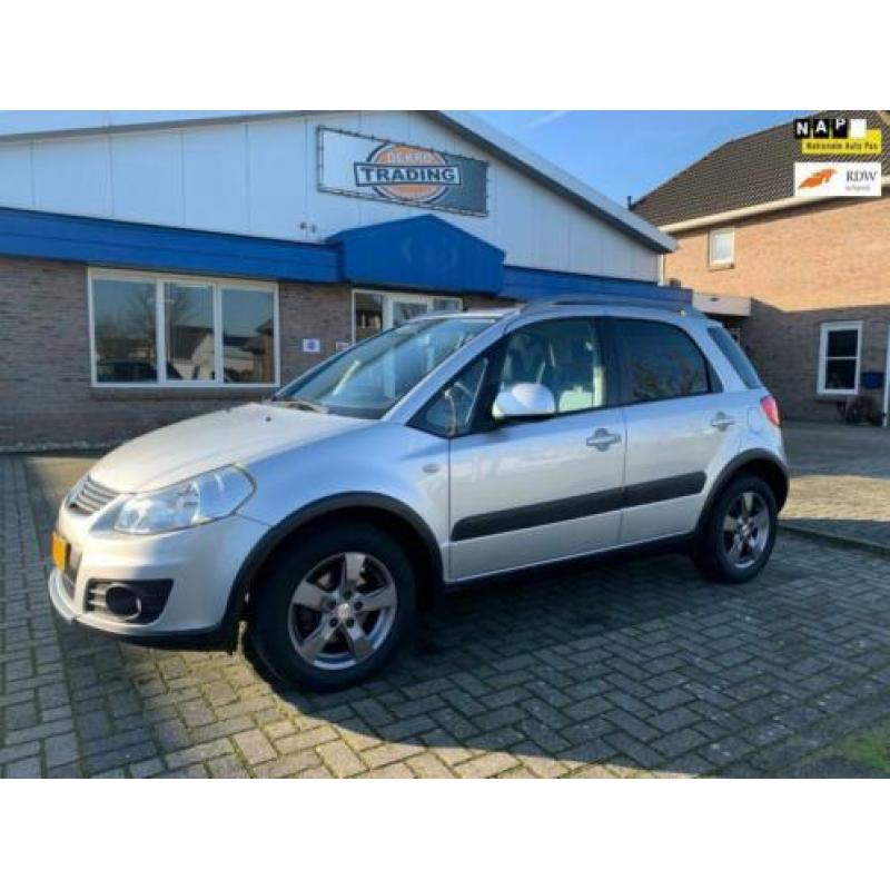 Suzuki SX4 1.6 Limited clima, keyless entry & start