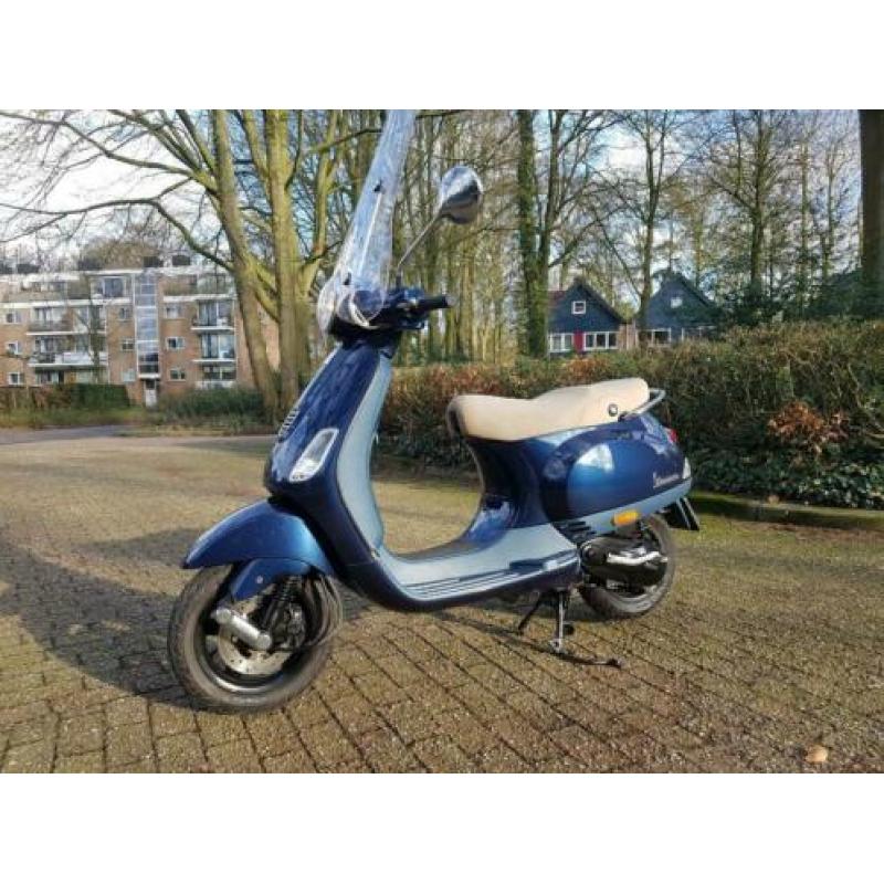 Vespa LX 50