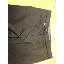Nette heren pantalon broek. Maat: 48