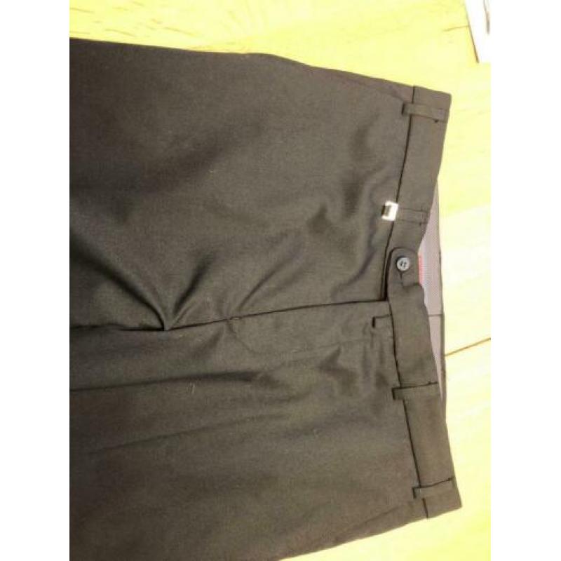 Nette heren pantalon broek. Maat: 48