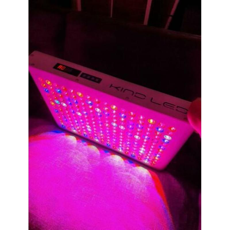2 stuks - Kind Led k5 XL750 €1350,-