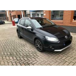 Volkswagen Polo 1.6 TDI DSG 2010 Zwart
