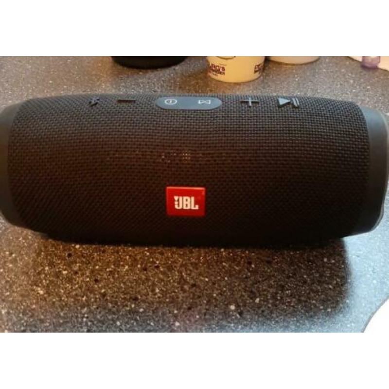Bluetooth speaker JBL Charge 3 GERESERVEERD