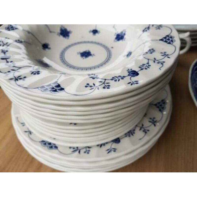 Servies plus antieke borden