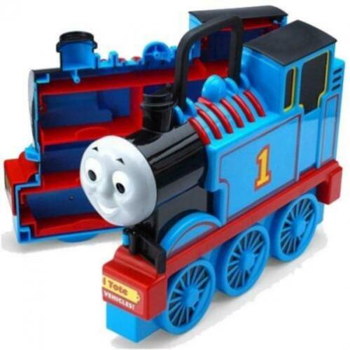 HELE MOOIE NIEUWE thomas carry case set