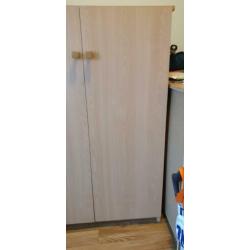 Cupboard with a a single shelf. 122*65*28 cm