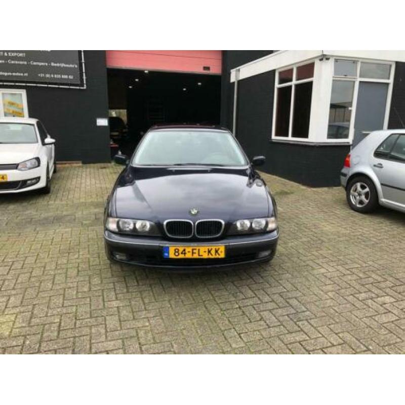 BMW 5-serie 523i Executive Automaat Airco Elk.ramen cruise c