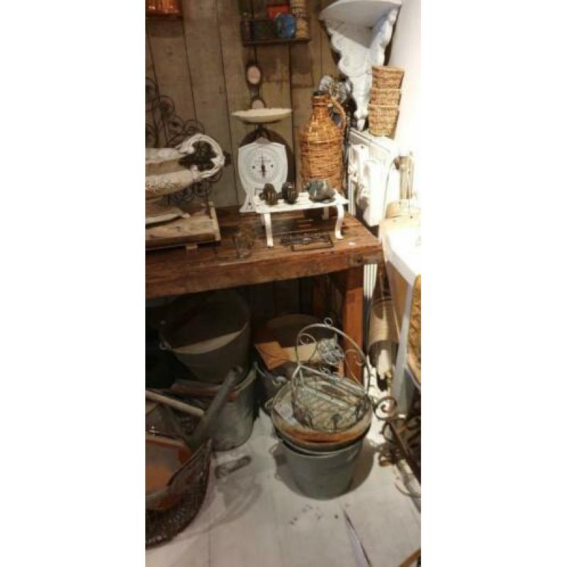 oude stoere markttafel smalle tafel