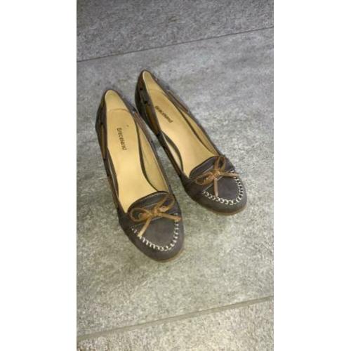 Leuke pumps blauw met strik maat 37