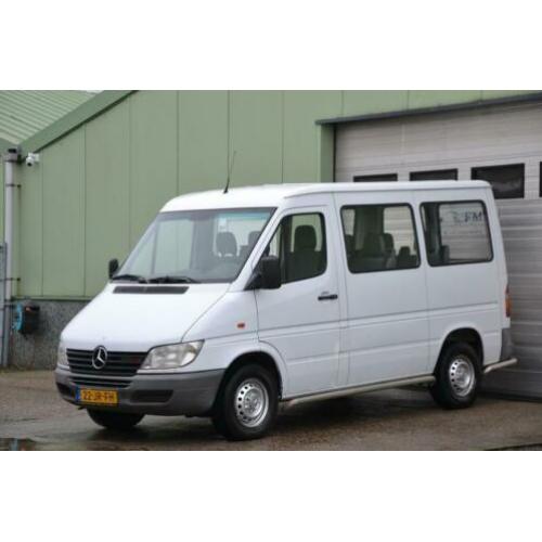 Mercedes-Benz Sprinter 208 CDI 300 9 Persoons BJ'02 APK 08-2
