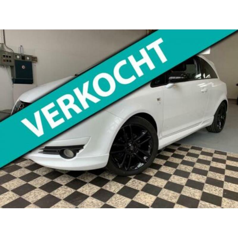 Opel Corsa 1.4-16V Opc-Line Airco Topstaat Lage km!