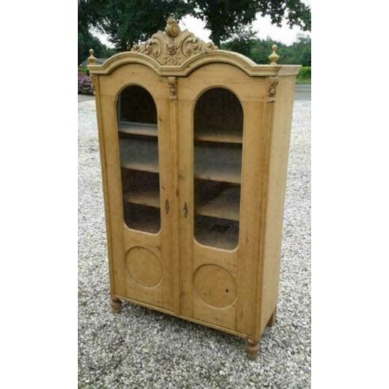 83 a, grenen 2-deurs glaskast te koop (vast model)