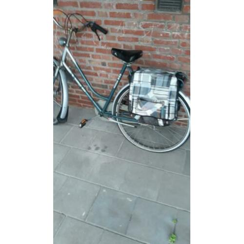 Te koop gazelle dames fiets met tas