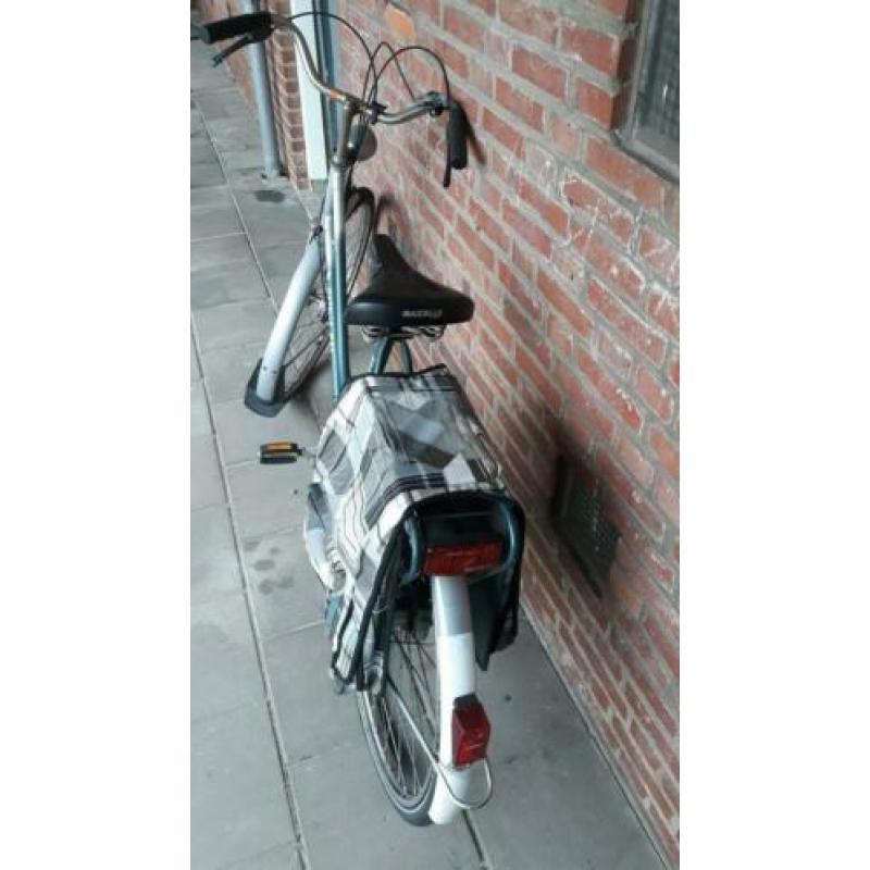Te koop gazelle dames fiets met tas