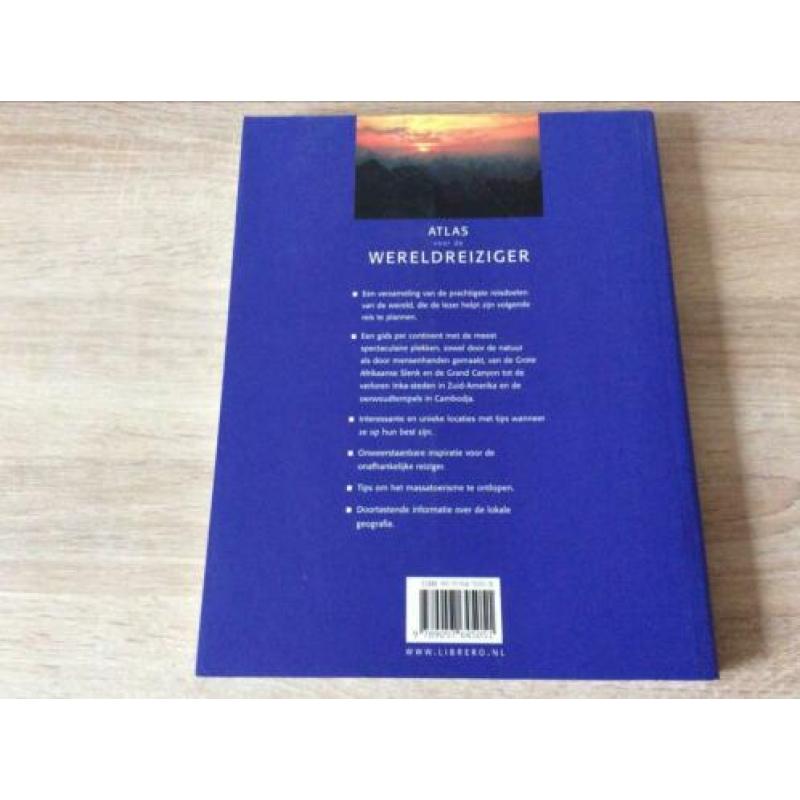 Atlas voor de wereldreiziger reisboek WERELD Librero