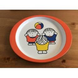 Dick Bruna kinder bord moeders voor moeders