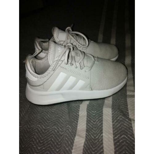 Adidas sneakers maat 28