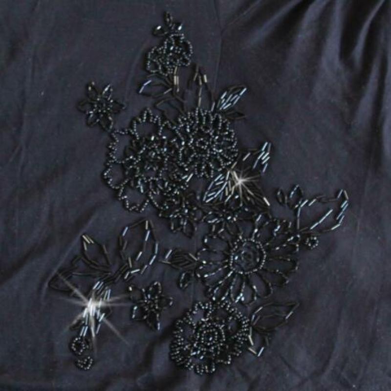 Mooi Glitter Bewerkt Topje (M) - 1