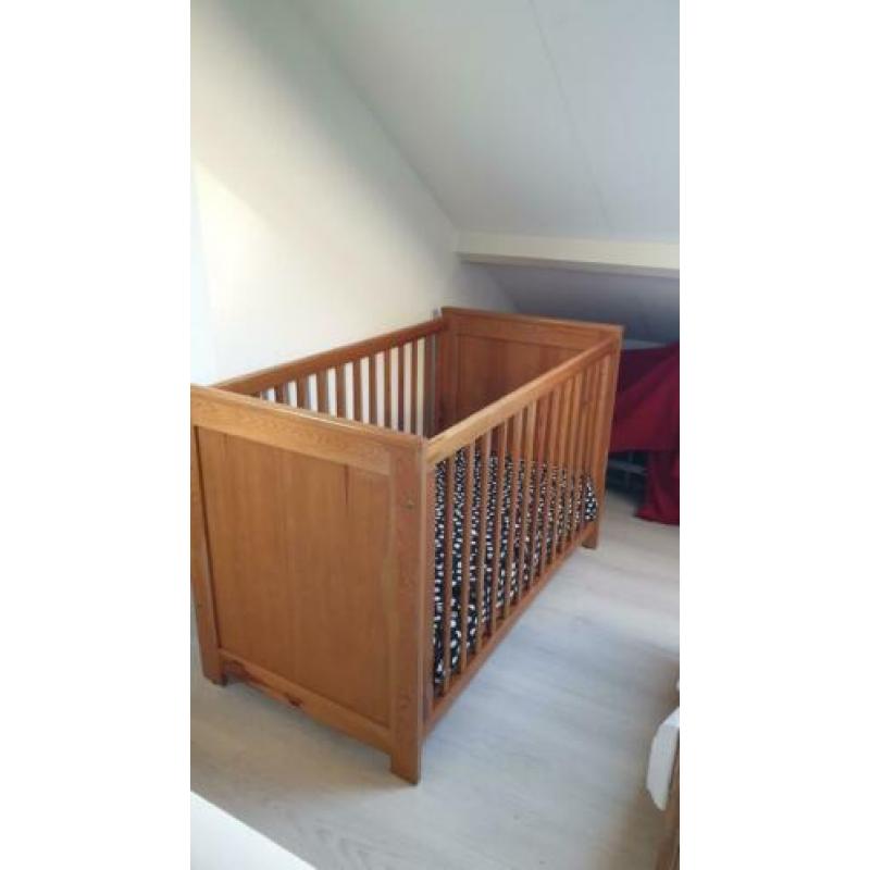 Houten ledikant