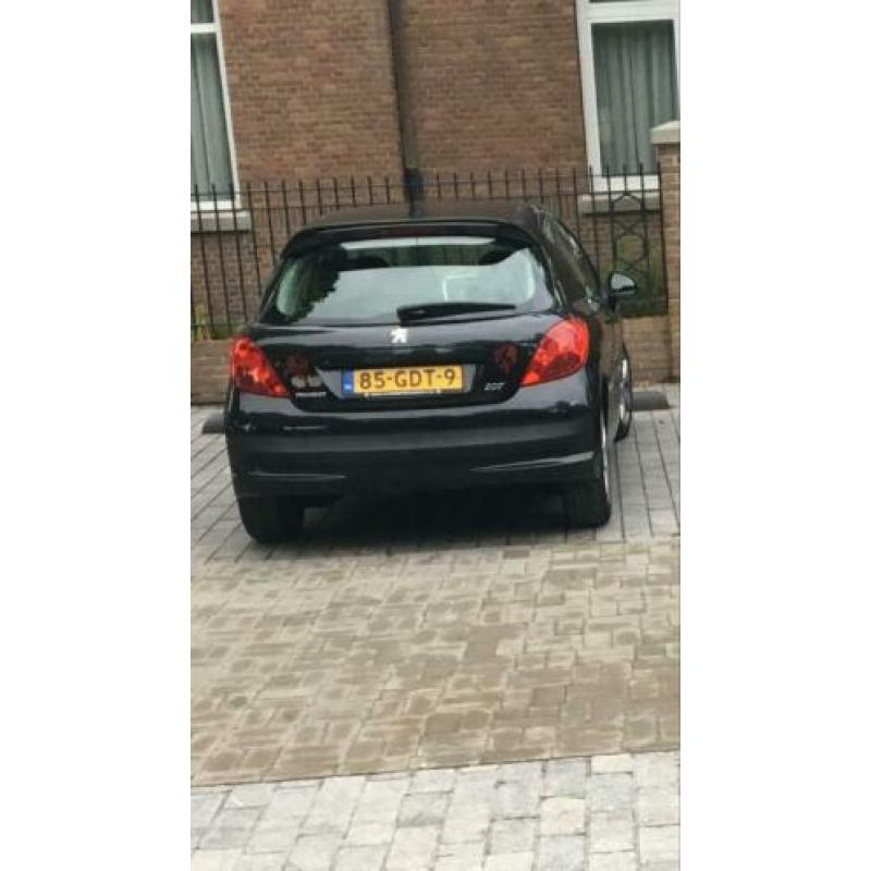 Peugeot 207 1.4 VTI 16V 3DRS 2008 Zwart