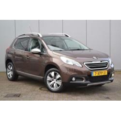 Peugeot 2008 1.2 PureTech Blue Lease Executive Navi Automaat