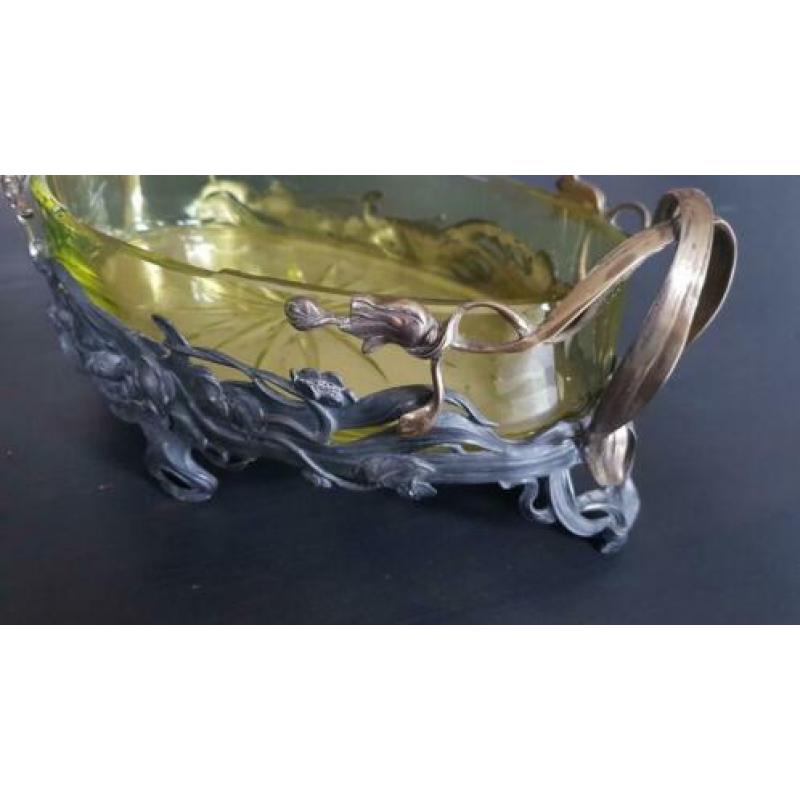 Jugendstil jardiniere