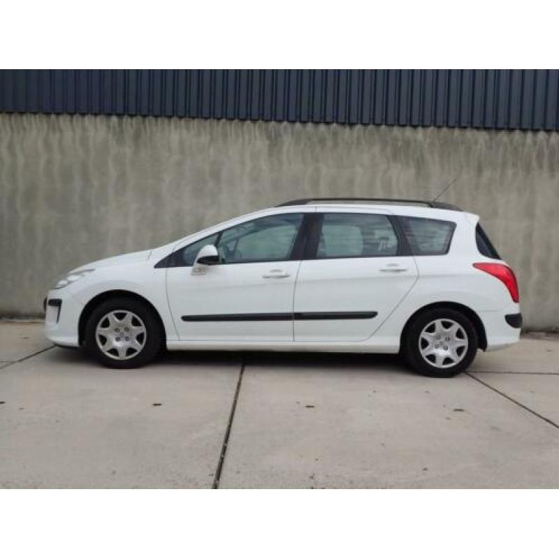 Peugeot 308 SW 1.6 HDiF X-Line