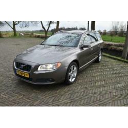 VOLVO V70 3.0T 210KW AWD AUT Summum
