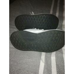 Adidas sneakers maat 28