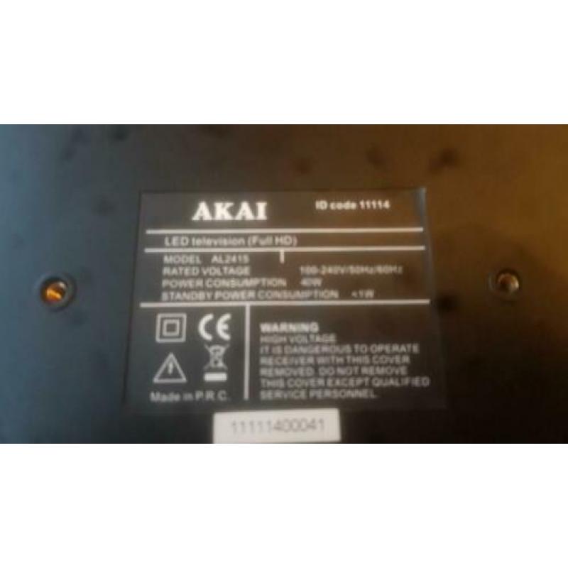 Middel grote tv met oplaad kabel en afstand bediening