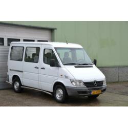 Mercedes-Benz Sprinter 208 CDI 300 9 Persoons BJ'02 APK 08-2