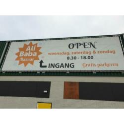 Mooie glazen nachtkastjes te koop