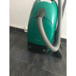 Te koop goedwerkende Miele stofzuiger +4extra stofzakken