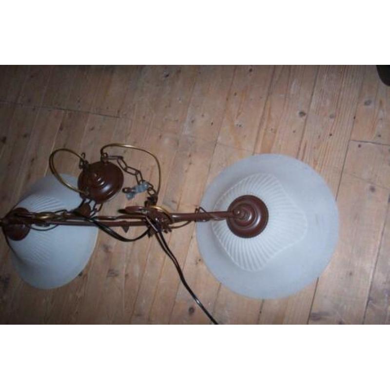 brons/bruin kleurige hanglamp voor boven eethoek