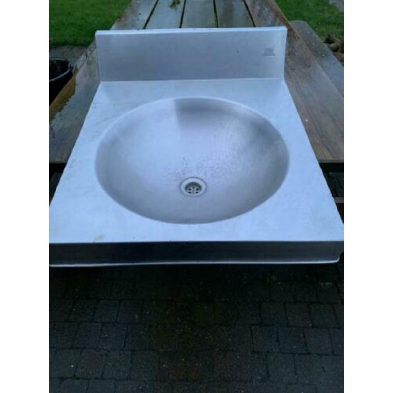uitstortgootsteen RVS wastafel DLM loggere