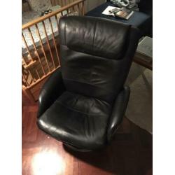 Hele fijne en draaibare relax fauteuil