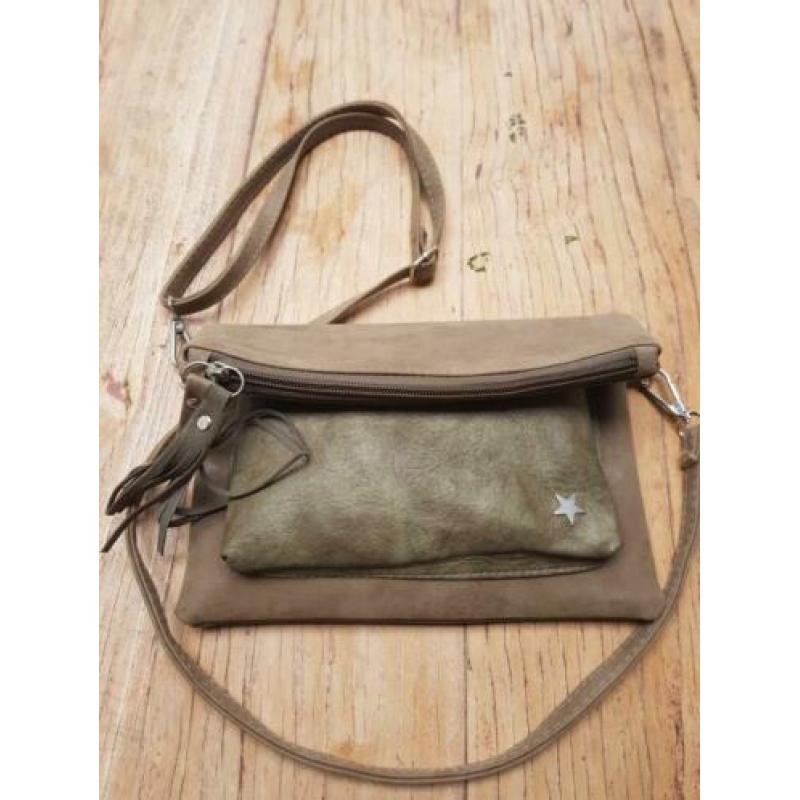 Kaki kleurige handtas