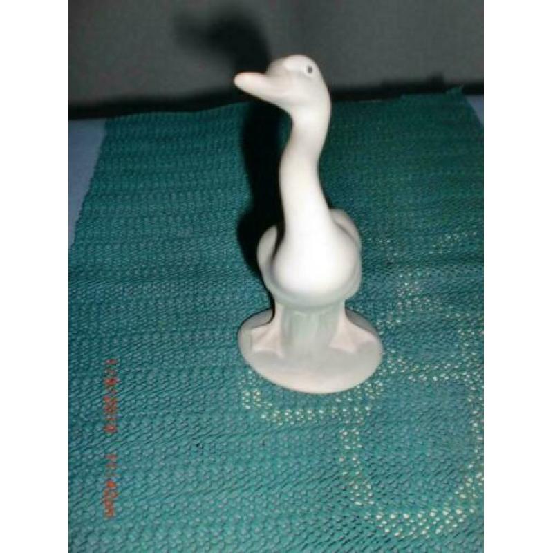 Lladro porseleinen gans/zwaan die naar boven kijkt
