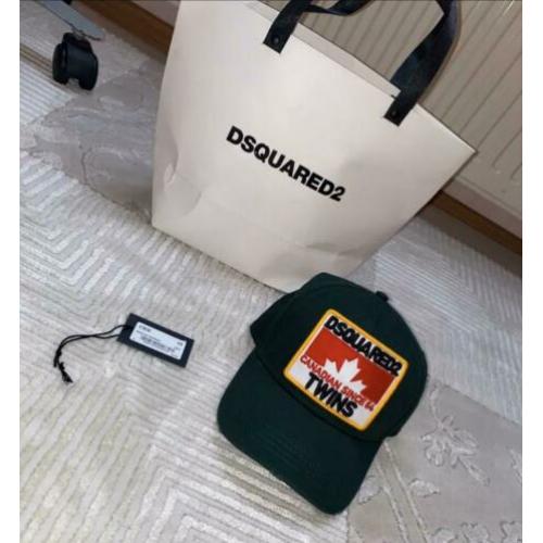 Dsquared2 pet