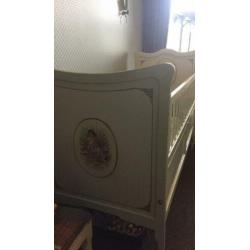 brocante ledikantje