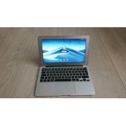MacBook Air 11" i5 4GB 121GB Opslag Early 2014