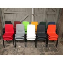 NIEUWE kuipstoelen kantinestoelen kantine stoelen stapelbaar